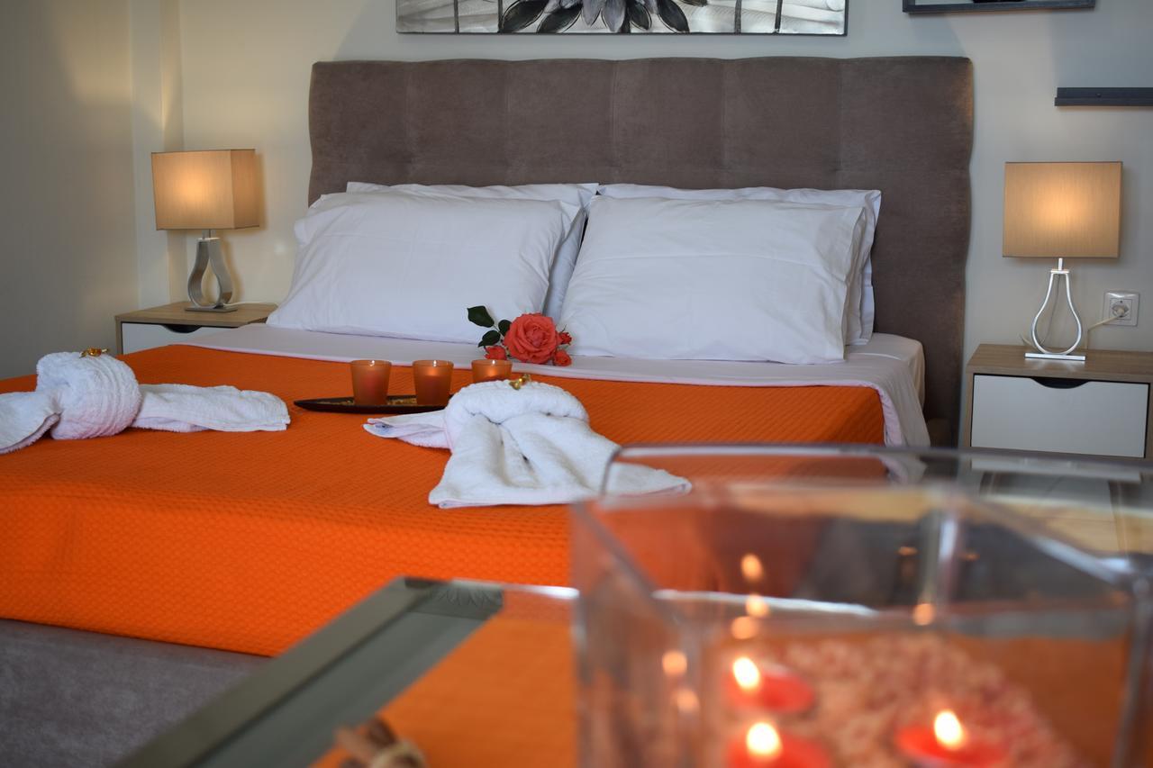Studio Holiday Kalamata Apartment ภายนอก รูปภาพ